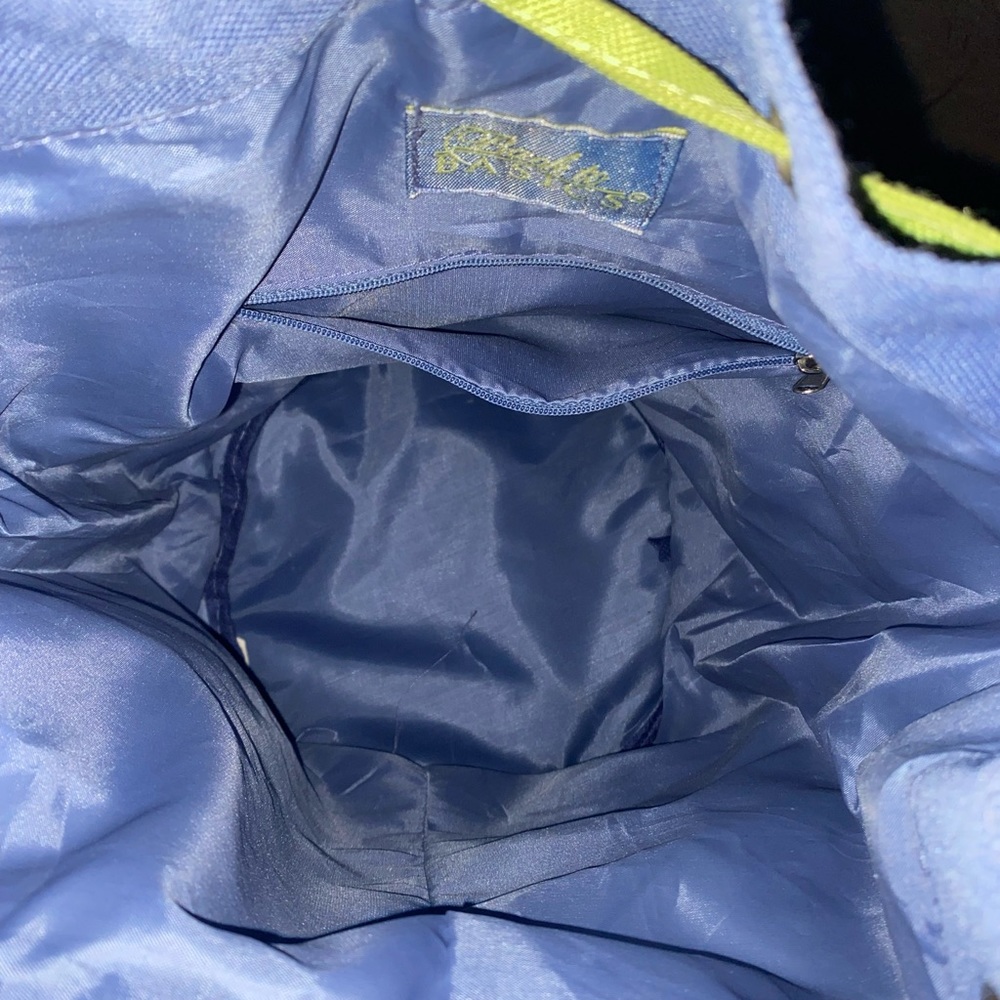 Floral Pattern Drawstring Closure Beach Bag. - image 3